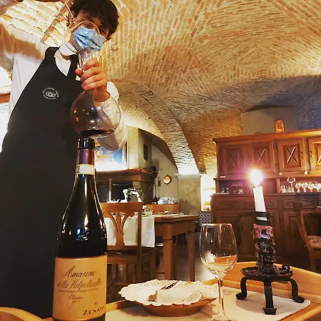 A' La Table Du Sommelier Saint-Vincent