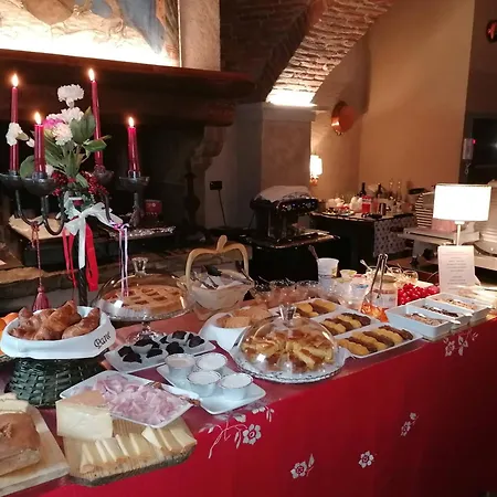 A' La Table Du Sommelier D Hotes