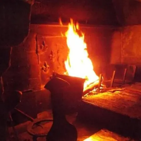 A' La Table Du Sommelier D Hotes 3*