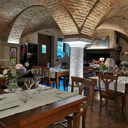 A' La Table Du Sommelier Guest house 3*