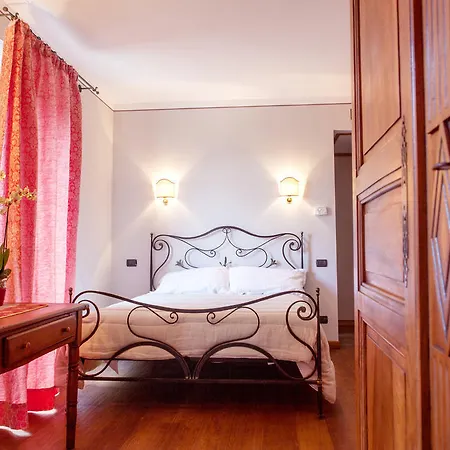 A' La Table Du Sommelier D Hotes