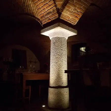 A' La Table Du Sommelier D Hotes 3*