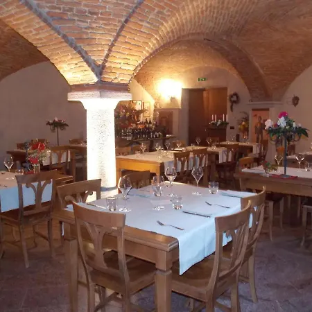 A' La Table Du Sommelier D Hotes & Restaurant *