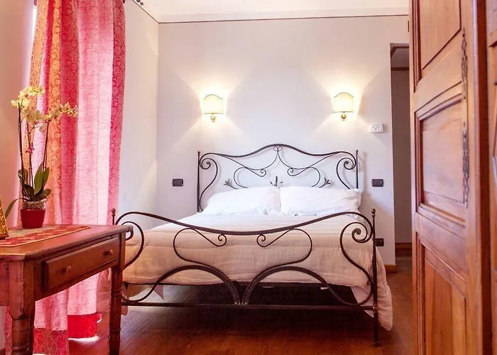 A' La Table Du Sommelier D Hotes