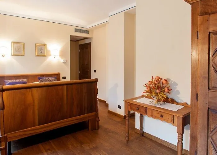 Gasthuis A' La Table Du Sommelier D Hotes